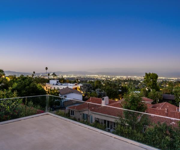 Welcome New Patients to Encino Advanced Dentistry, Cosmetic Dentistry in Encino CA