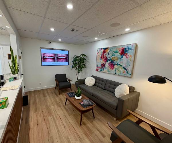 Virtual Tour of Encino Advanced Dentistry in Encino CA