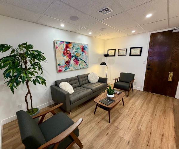Virtual Tour of Encino Advanced Dentistry in Encino CA
